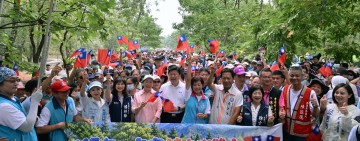 吉安健走迎雙十 吸引逾萬人次熱情慶國慶　 鄉長游淑貞陪伴鄉親共創經濟